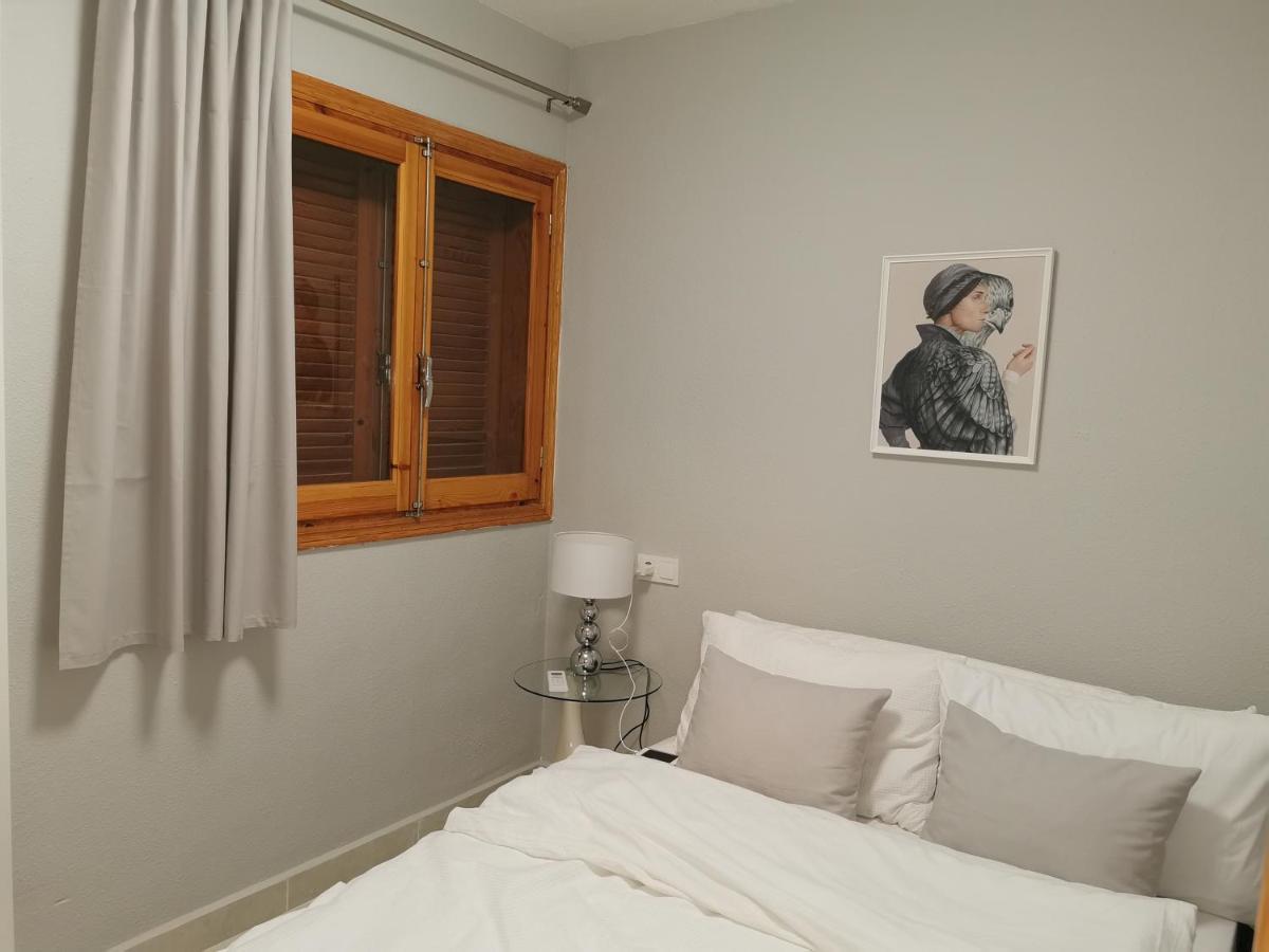Naufragos Apartment *